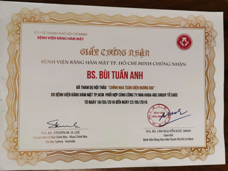 bac-si-nha-khoa-bui-tuan-anh-3